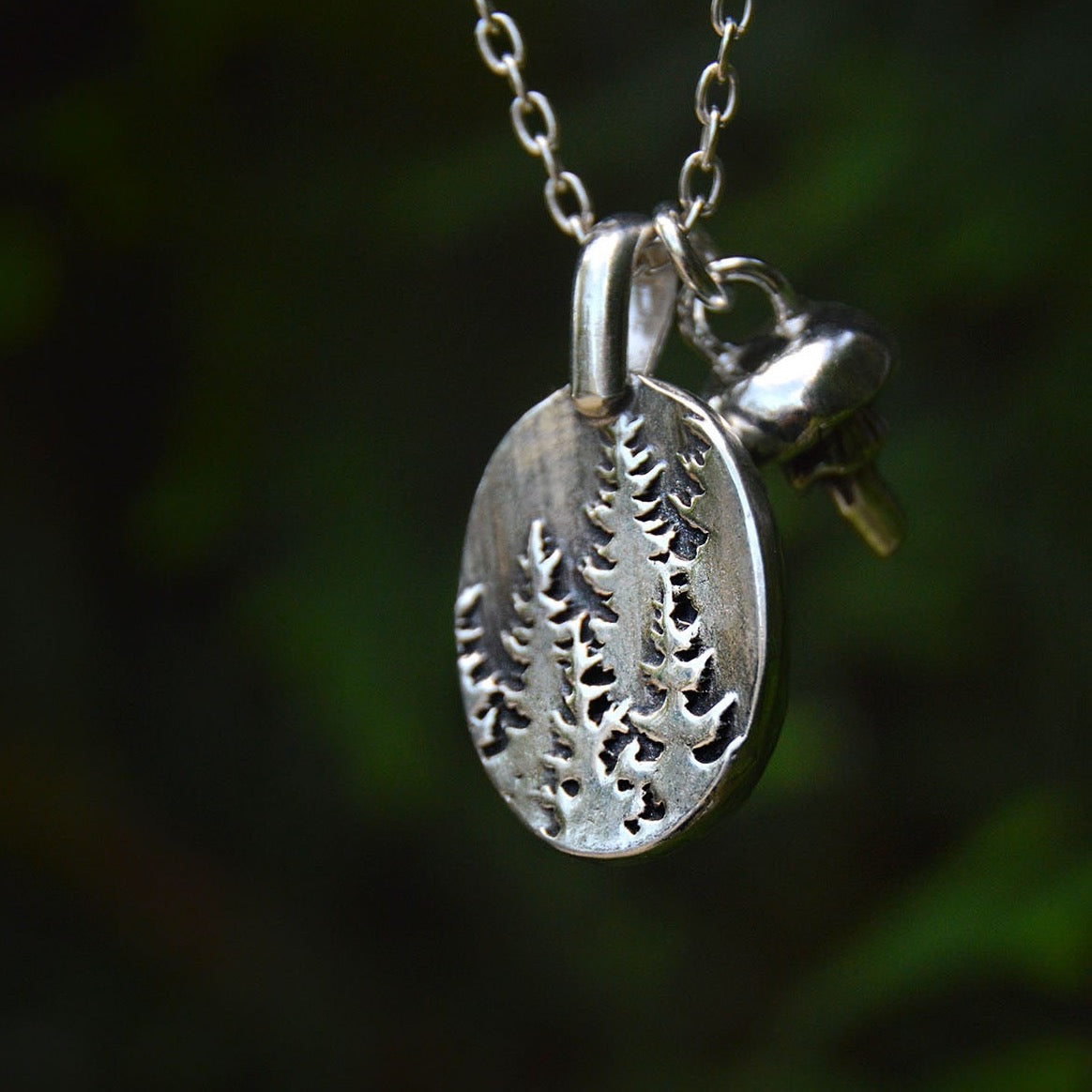 Forage Pendant